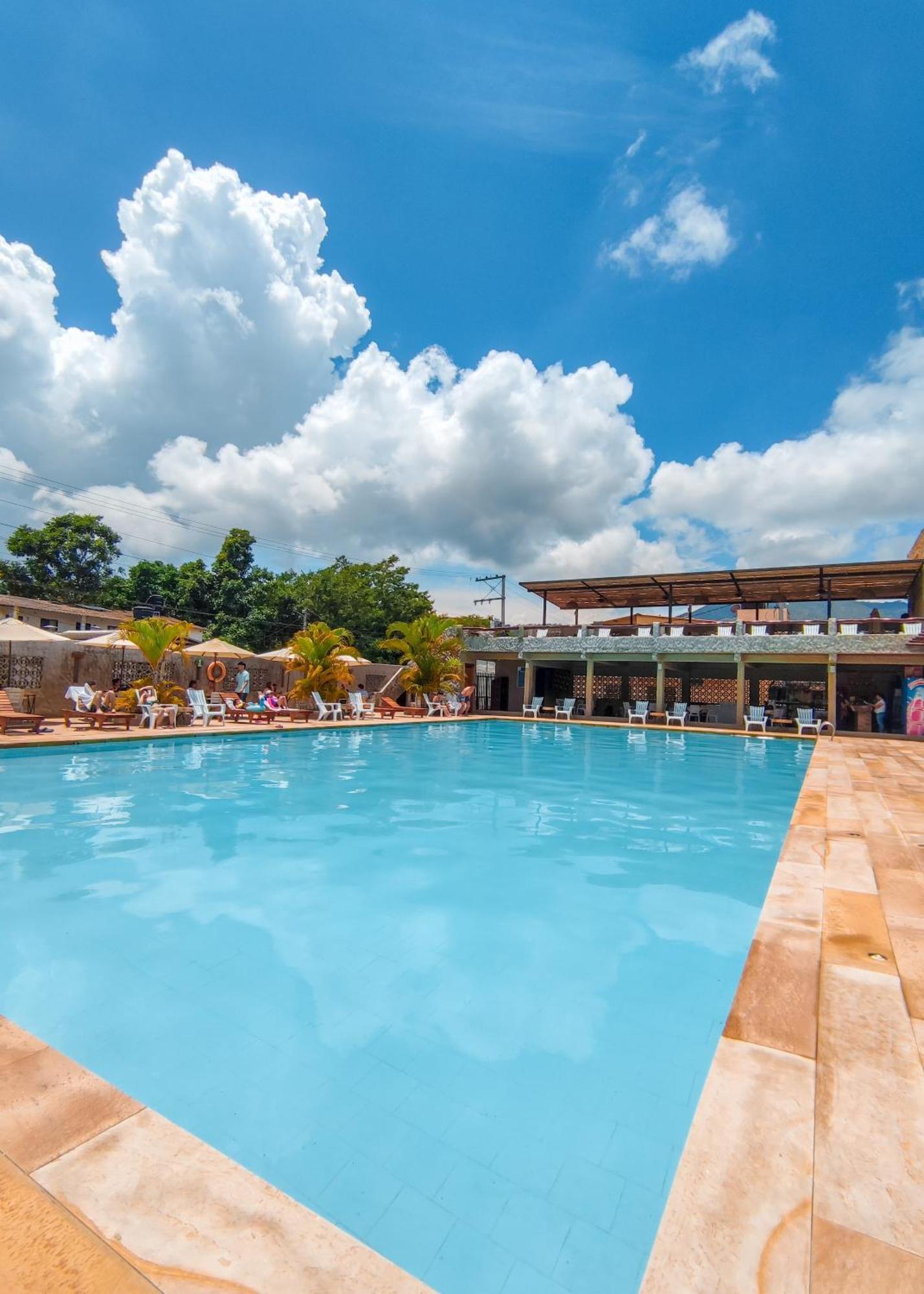 La Rosa Nautica Hostel Guaduas Ngoại thất bức ảnh