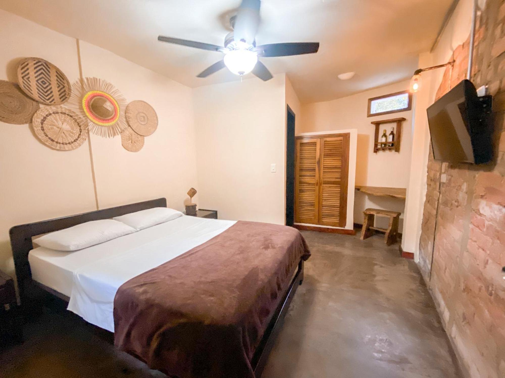 La Rosa Nautica Hostel Guaduas Ngoại thất bức ảnh