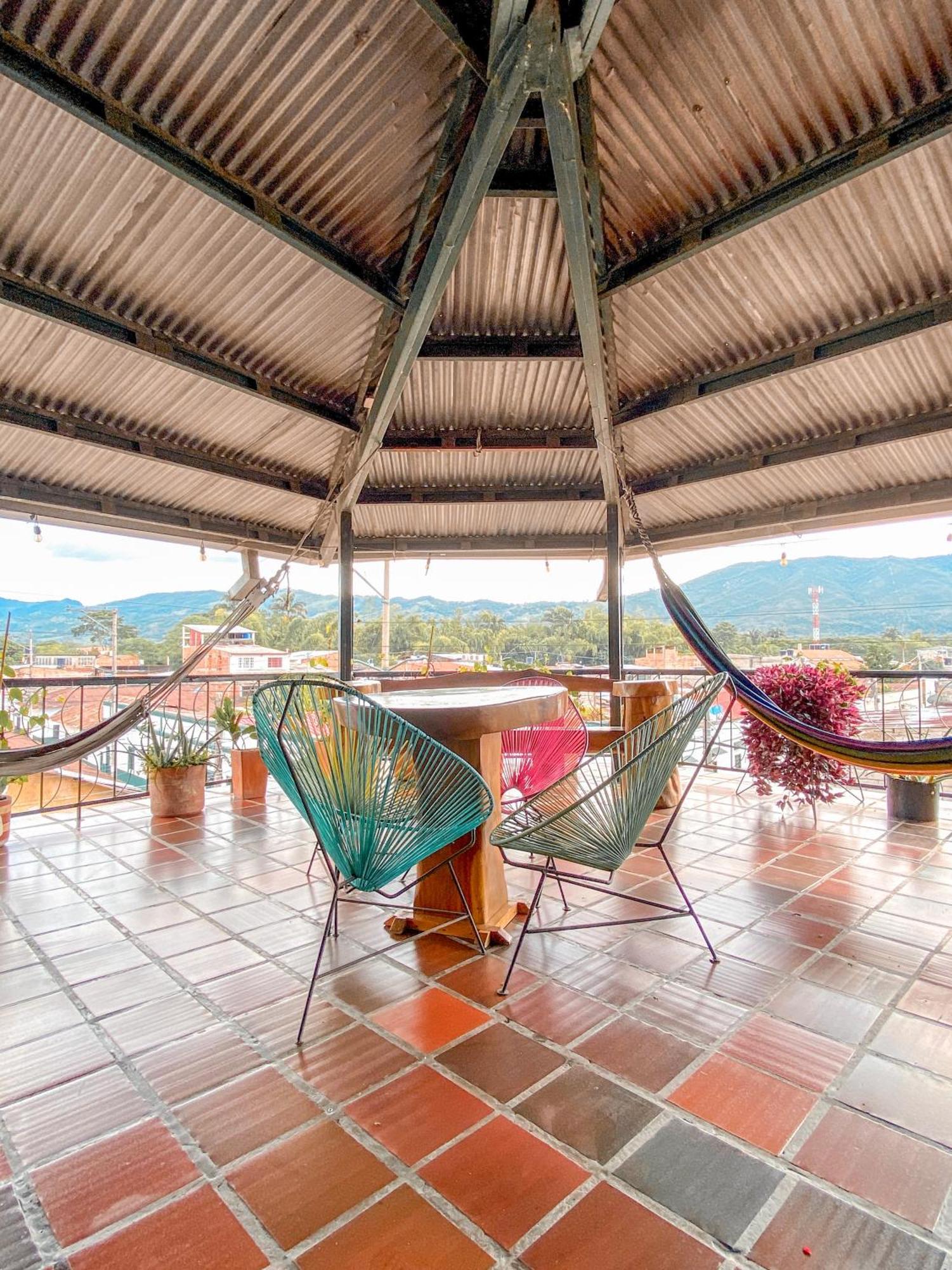 La Rosa Nautica Hostel Guaduas Ngoại thất bức ảnh
